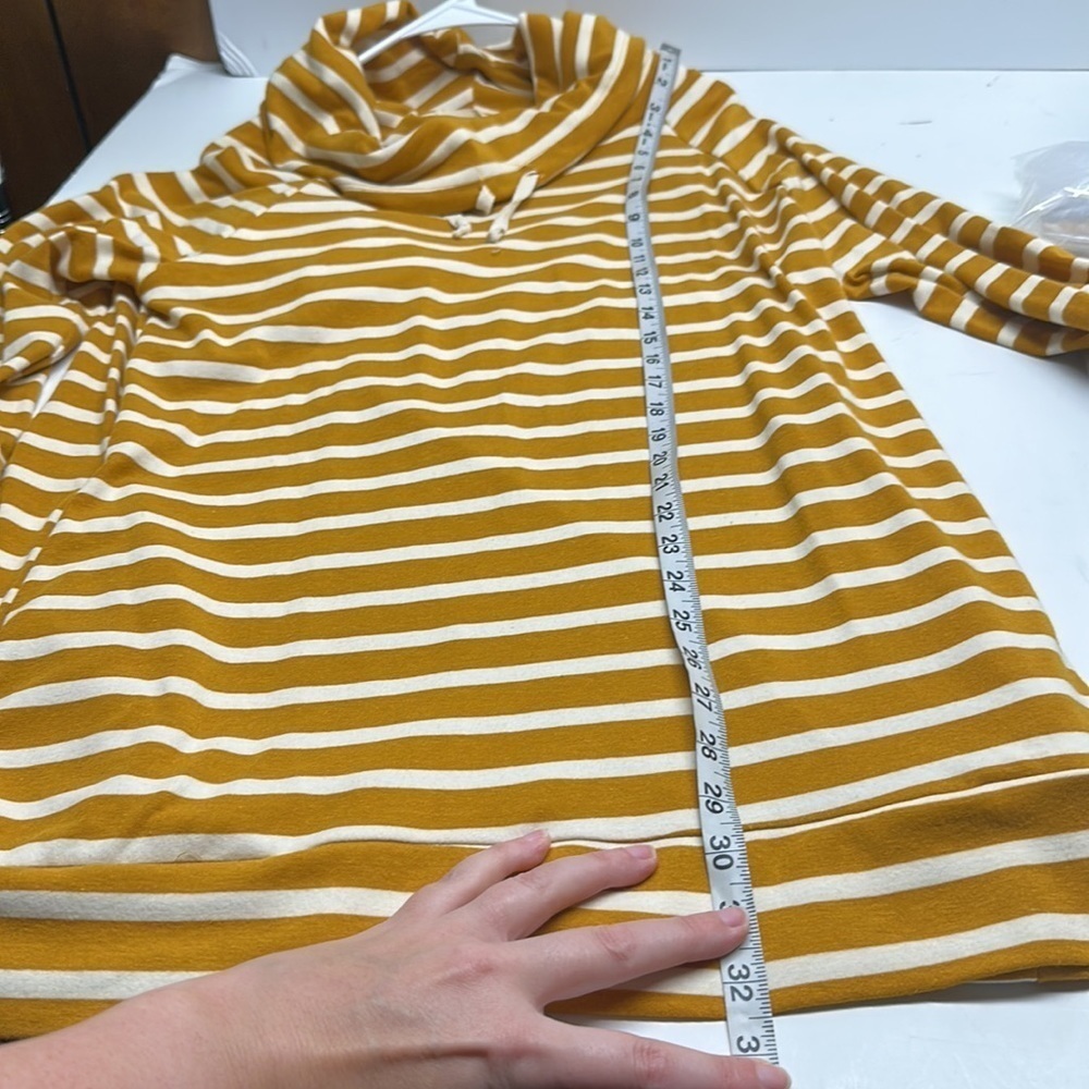 ❤️ Betsey’s Boutique Shop Striped Cowl Neck Sweatshirt Tunic Mustard D15 - Picture 9 of 11